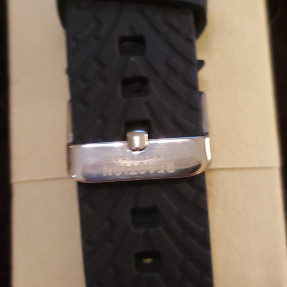 Men Kenneth Cole watch